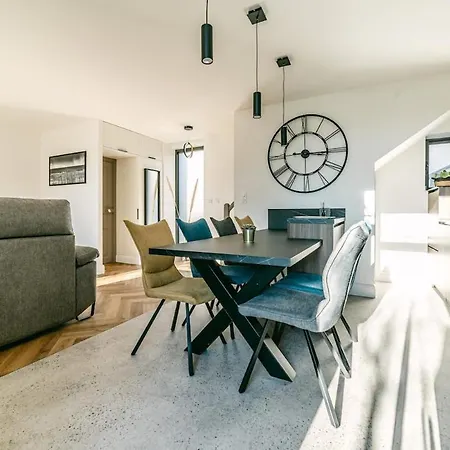 Maison Spacieuse Et Jardin Proche Soulages Wisdhomeconciergerie *